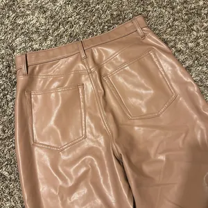 Abercrombie & Fitch Faux Leather Straight Pants 32 thumbnail 3