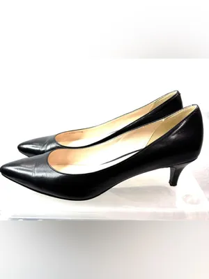 Cole Haan 8.5 Workwear Kitten Heel Black Leather Round-Toe Pumps - Funeral thumbnail 11