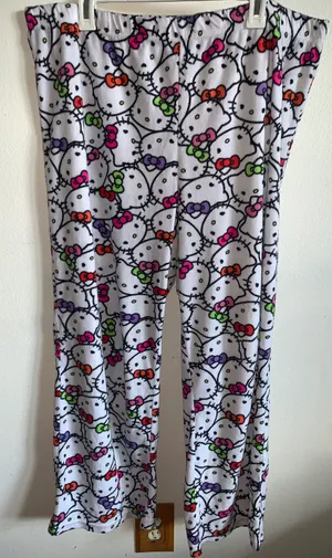 Hello Kitty Comfy Pajama Pants 2XL thumbnail 1
