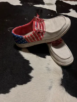 Hey Dude American Flag Wendy Stars & Stripes Red White Blue 10 thumbnail 2