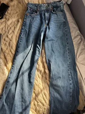 ZARA Dark Wash High-Rise Jeans Wide-Leg thumbnail 1