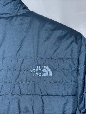 North Face Womens Insulated Reversible Jacket Sz Med Blue Warm Quilted Outerwear thumbnail 8