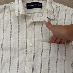 Abercrombie and Fitch Linen Stripes Button Down Shirt thumbnail 4