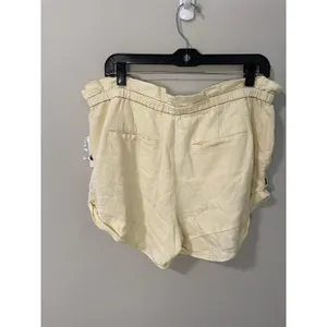 NWT Anthropologie Belted Paperbag Linen Blend Shorts Cream High Rise Size M thumbnail 3