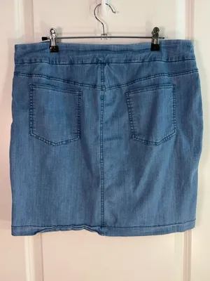 Chico's Blue Denim Skort Size 2 thumbnail 3