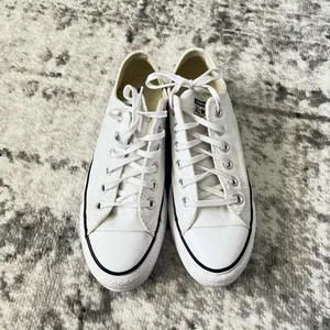White Platform Converse Low Top thumbnail 2