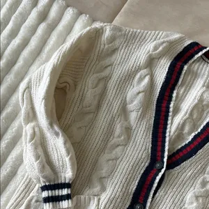 American Eagle Classic White Cable Knit Cardigan with Navy and Red Accents thumbnail 3