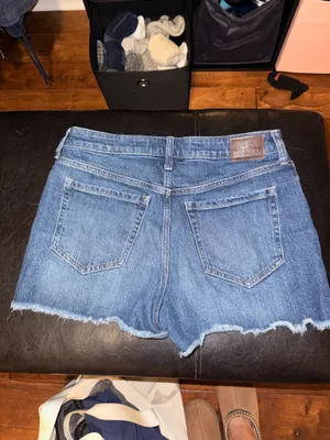 Hollister High Rise Mom Shorts thumbnail 2