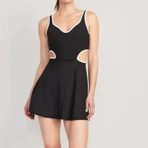 Old Navy Tennis Dress Stretch Powersoft Cutout Black White Mini Shorts XS thumbnail 10