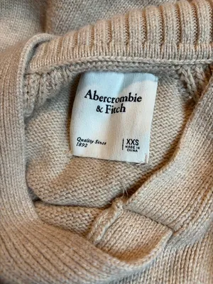 Abercrombie notch neck oversized sweater thumbnail 5