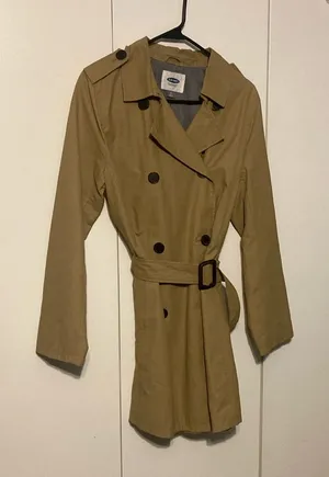 Old Navy Women’s Size Medium Tan Color Trench Coat thumbnail 1