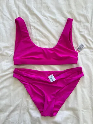 Dippin’ Daisy’s Bikini Set thumbnail 1