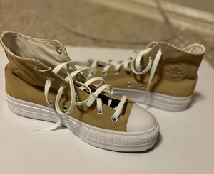 Converse Light Brown Suede Platform thumbnail 2