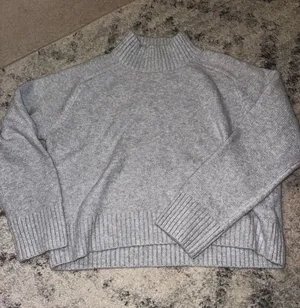 Abercrombie & Fitch Heather Gray Ribbed Mock Neck Sweater thumbnail 1