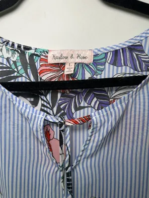 Harlow & Rose Blue and White Striped Floral Print Flutter Sleeve Tunic Top thumbnail 2