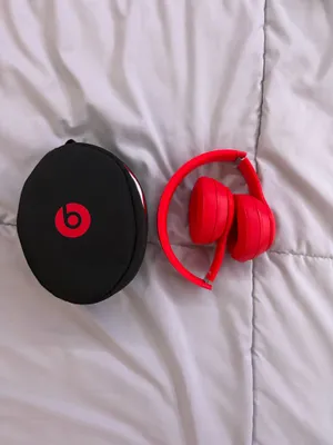 Beats Solo 3 Wireless thumbnail 2