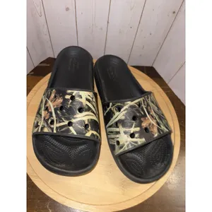 Crocs RealTree Camo Iconic Comfort Slides Sandals‎ W7 M5 (Shrunk To this size) thumbnail 3