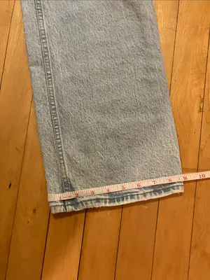 Abercrombie & Fitch 90s Relaxed High Rise Light Wash Jeans Size 26 or 2XS thumbnail 12