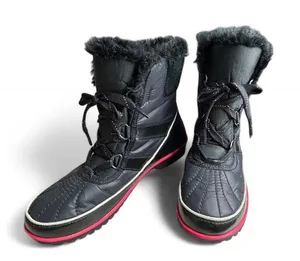 Sorel Women’s Tivoli II Boot (Black/Pink Size 9. thumbnail 1