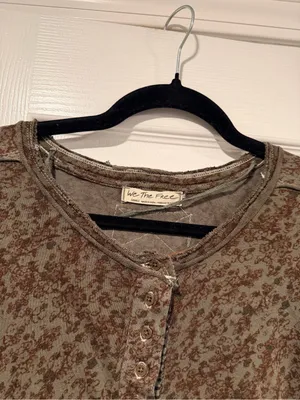 NWOT Free People We The Free Size S Floral Stripe Henley Top Long Sleeve Boho thumbnail 4