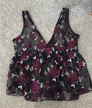 Shyanne Top Tank Floral thumbnail 3