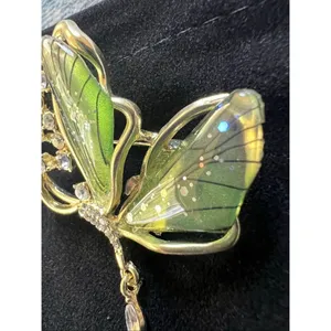 Green Glitter Resin Rhinestone Gold Tone Butterfly Brooch Pin thumbnail 3
