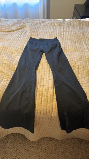 Oner Active EffortlessLift Flare Leggings  thumbnail 3