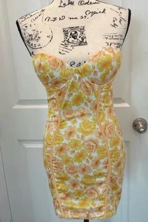 Oh Polly Yellow Floral Strapless Bodycon Dress thumbnail 1