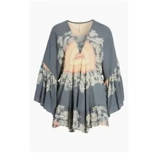 ✨Free People Sunset Dreams Printed Bell-Sleeve Sz Medium Tunic✨ thumbnail 6