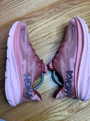 Hoka One One Clifton 9 “Pink” 1127896 RERT Size 10.5W B NO BOX thumbnail 3