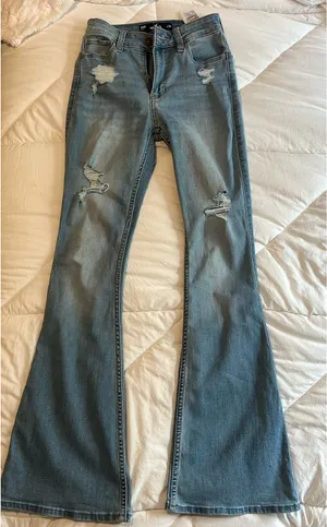 Hollister High Rise Flare Jeans thumbnail 1