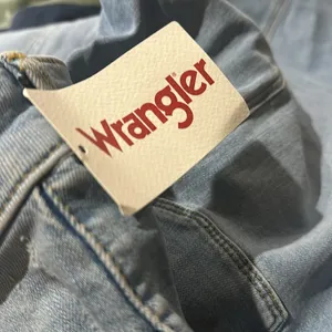 Wrangler NWT Seamed Flare Boot Cut High Rise Bold Boot Jean 10/30 X 34 thumbnail 10
