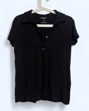 Old Navy Black Top thumbnail 1