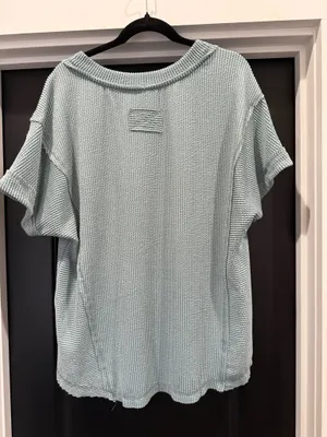 Palmetto Moon V-Neck Textured Shirt thumbnail 2