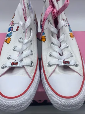 Hello Kitty High Top Converse Women 7 Chuck Taylor Shoes Limited Edition Kawaii thumbnail 4