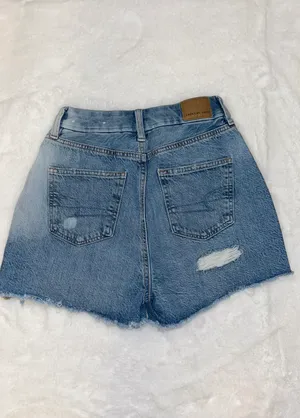 American Eagle Outfitters Curvy Mom Shorts thumbnail 3