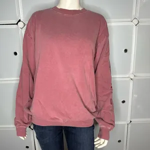 BARRY'S BERRY RED CREWNECK SWEATSHIRT – BARRY'S SHOP Size Large thumbnail 3