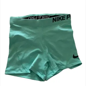 ✨ Nike Pro Core II Women's 2.5 Inch Compression Shorts✨ thumbnail 2