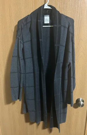 Serra Cardigan Sweater thumbnail 1