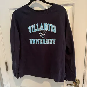 Villanova crew neck Size M thumbnail 1