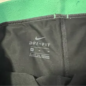 Nike pro shorts thumbnail 3