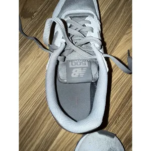 New Balance Shoes Womens 8.5 Lace Up Low Top Running Sneakers GW500SG Grey Suede thumbnail 8