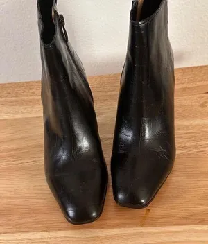 Franco Sarto Croc Embossed Leather Ankle Boots Block Heel Side Zipper Size 7 thumbnail 1