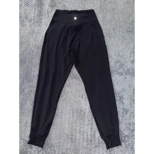 Lululemon Align‎ Jogger Pants Black First Release Womens Activewear Size 4 thumbnail 4