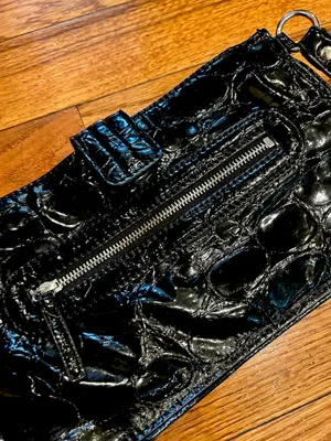 VINTAGE GUESS CROC PRINT patent LEATHER black Guess wristlet clutch bag thumbnail 10