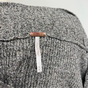 Free People Grey Knit Off the Shoulder Sweater Medium thumbnail 2