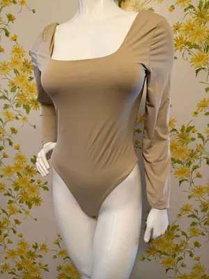 NWT Long Sleeve Square Neck Bodysuit in beige thumbnail 3