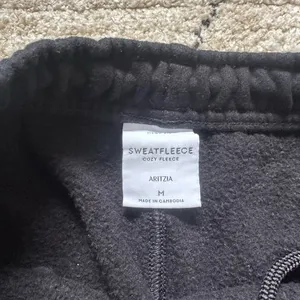 ARITZIA CARGO SKIRT thumbnail 2