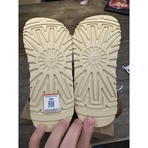 UGG Goldenstar Clogs featuring a chestnut suede Size 5.5 thumbnail 7