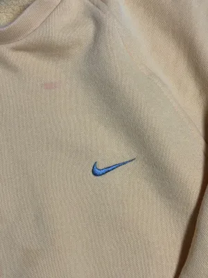 Nike Yellow Y2K Casual Crewneck Sweater Pullover Sweatshirt thumbnail 3